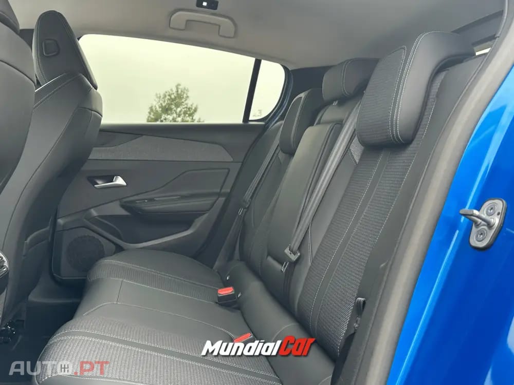Peugeot 308 1.2 PureTech Allure Pack EAT8