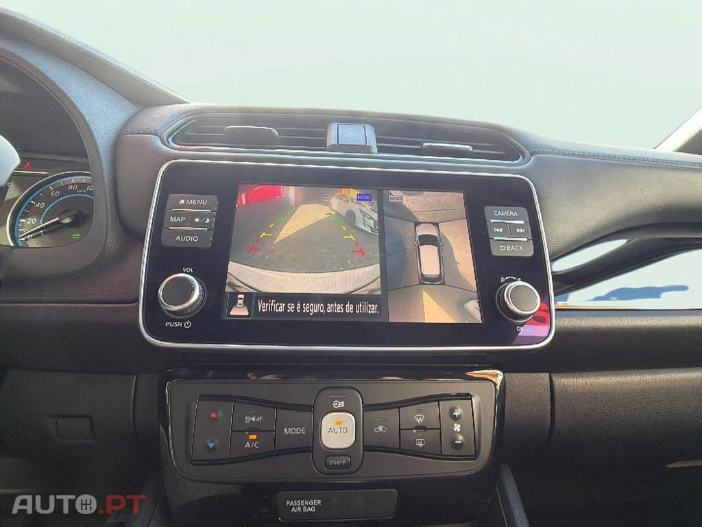 Nissan Leaf N-Connecta