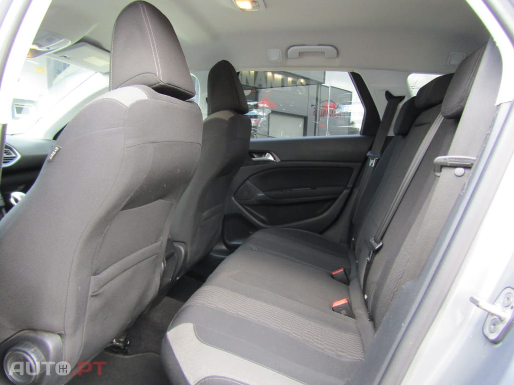 Peugeot 308 SW 1.6 BlueHDi Style