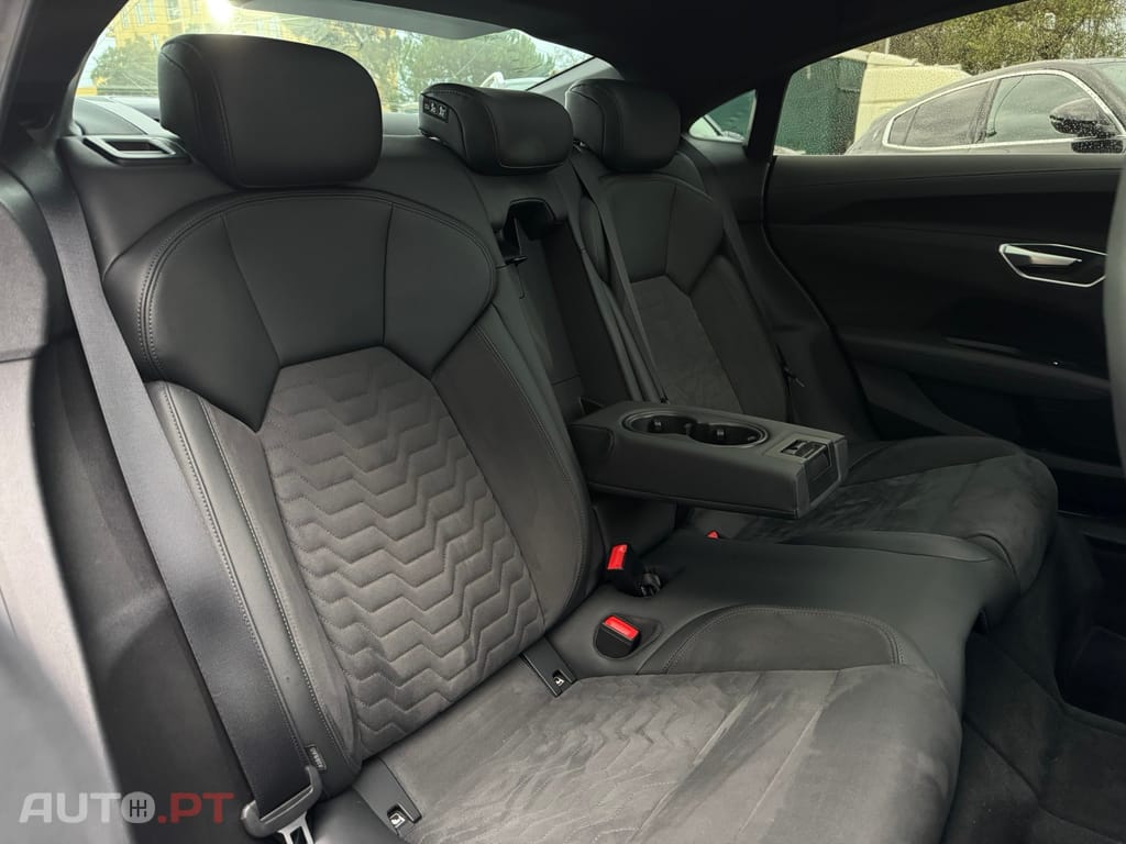 Audi E-Tron GT quattro
