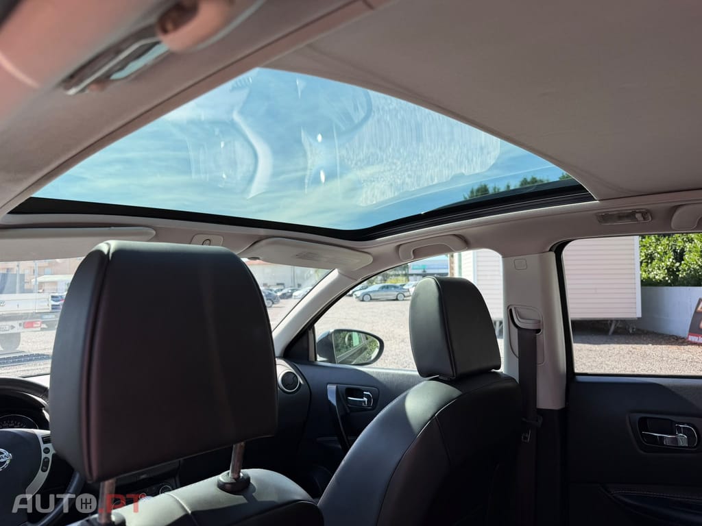 Nissan Qashqai 1.6 dCi Tekna Premium 18