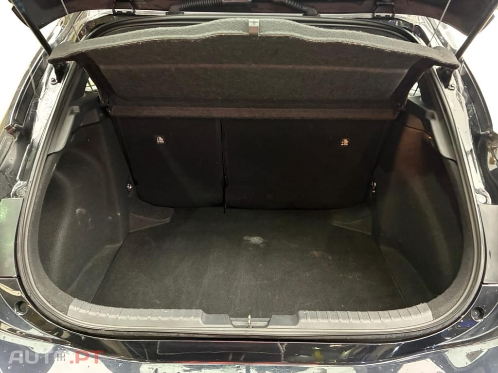 Toyota Corolla Pro 1.8 Hybrid Dynamic Business