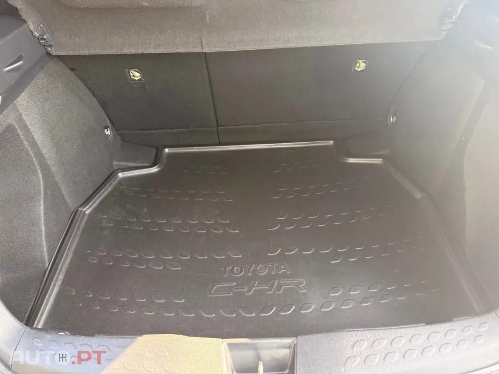 Toyota C-HR 1.8 Hybrid Exclusive