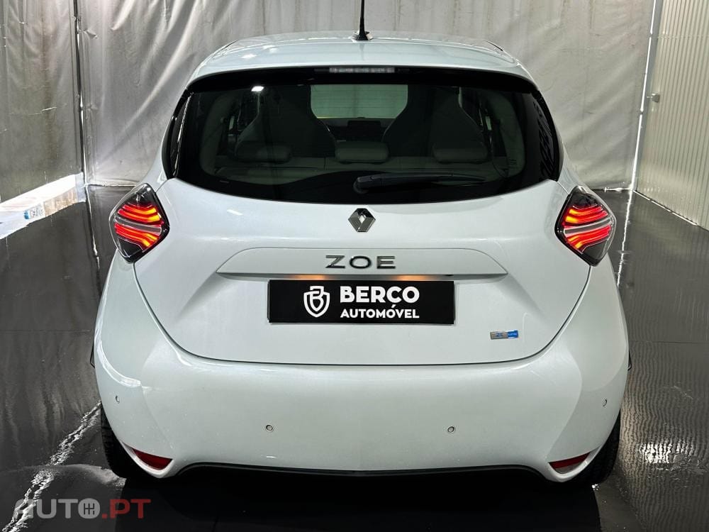 Renault Zoe Outro