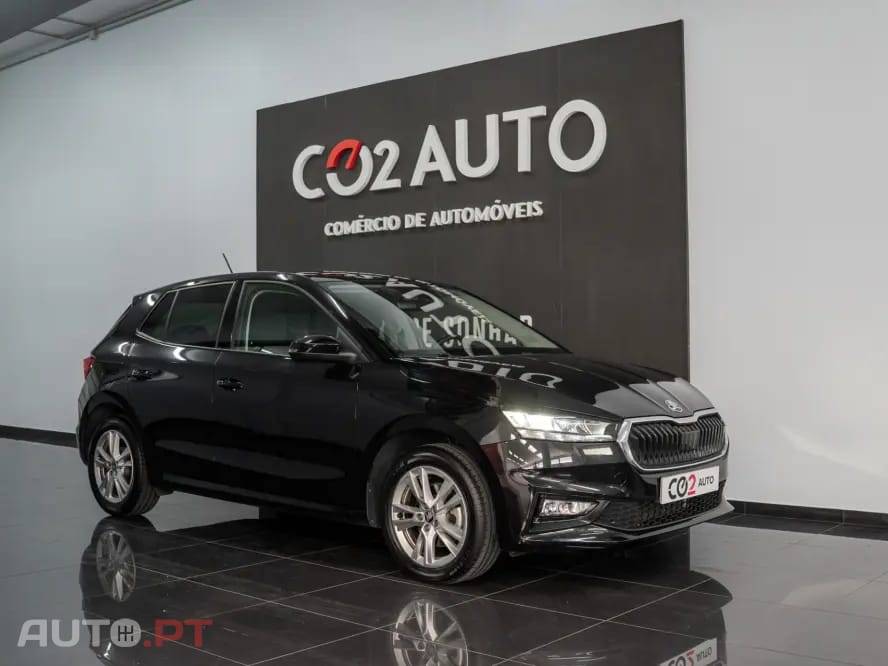 Skoda Fabia 1.0 TSI Selection DSG