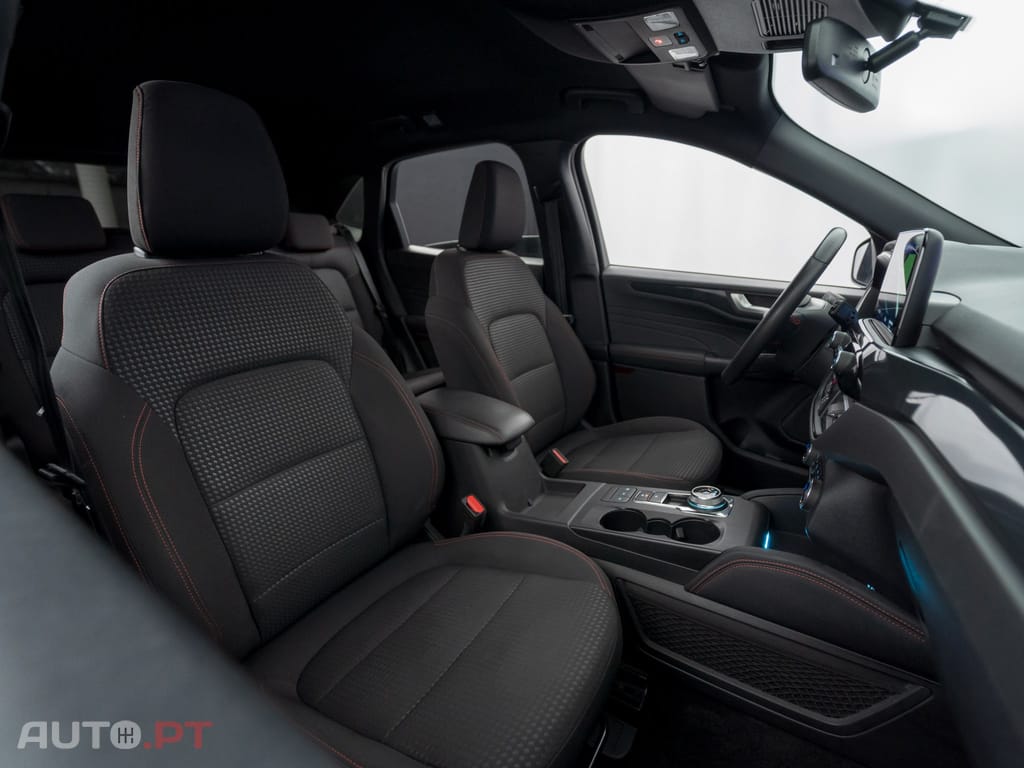 Ford Kuga 2.5 PHEV ST-Line X