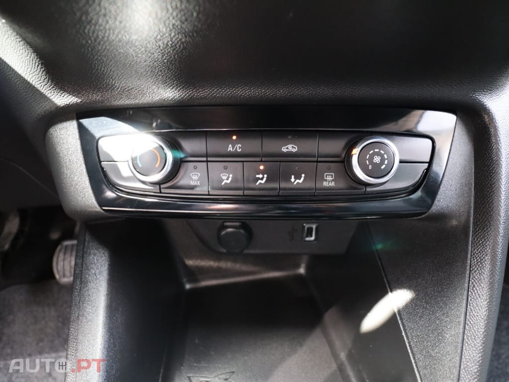 Opel Corsa 1.2 Business Edition