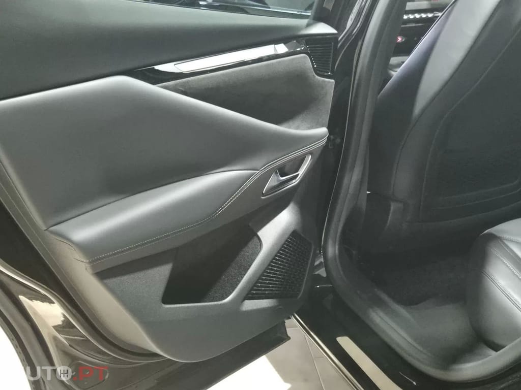 DS DS4 E-Tense Performance Line EAT8