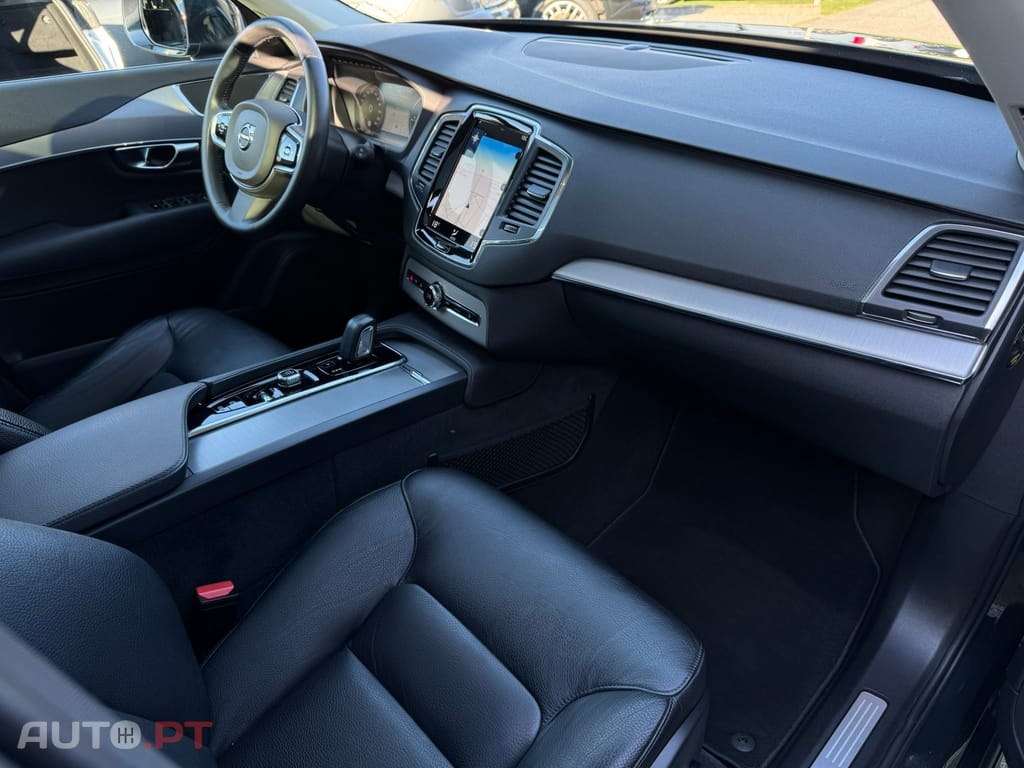 Volvo XC90 2.0 T8 PHEV Inscription Expression AWD
