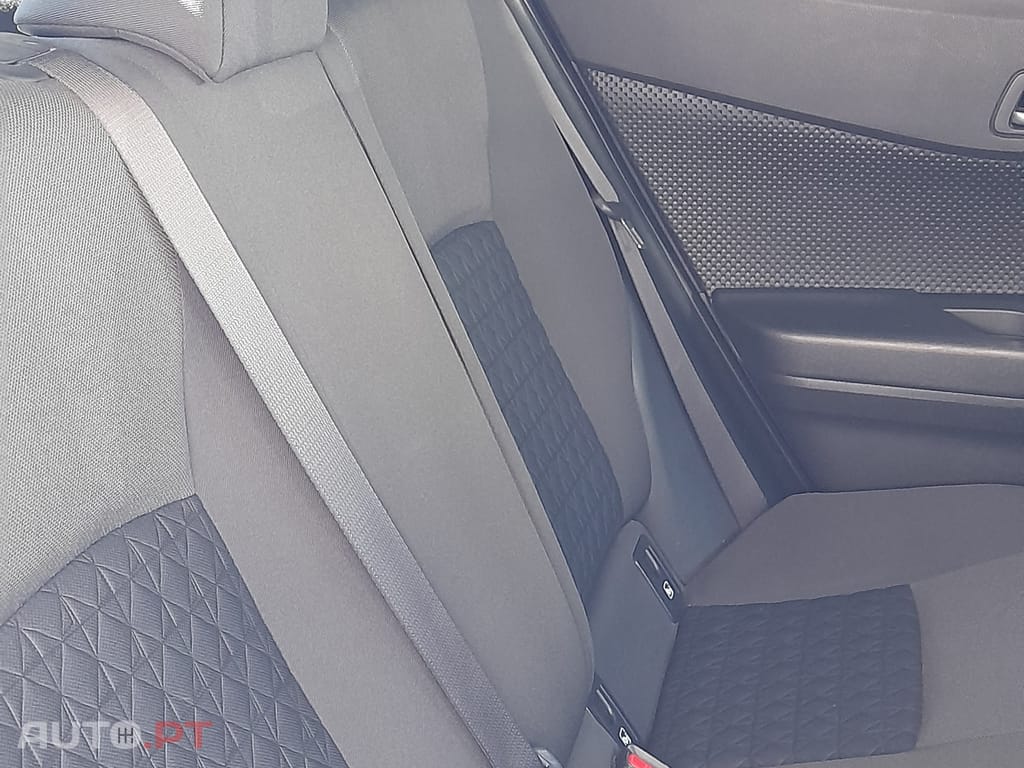 Toyota C-HR 1.8 Hybrid Square Collection