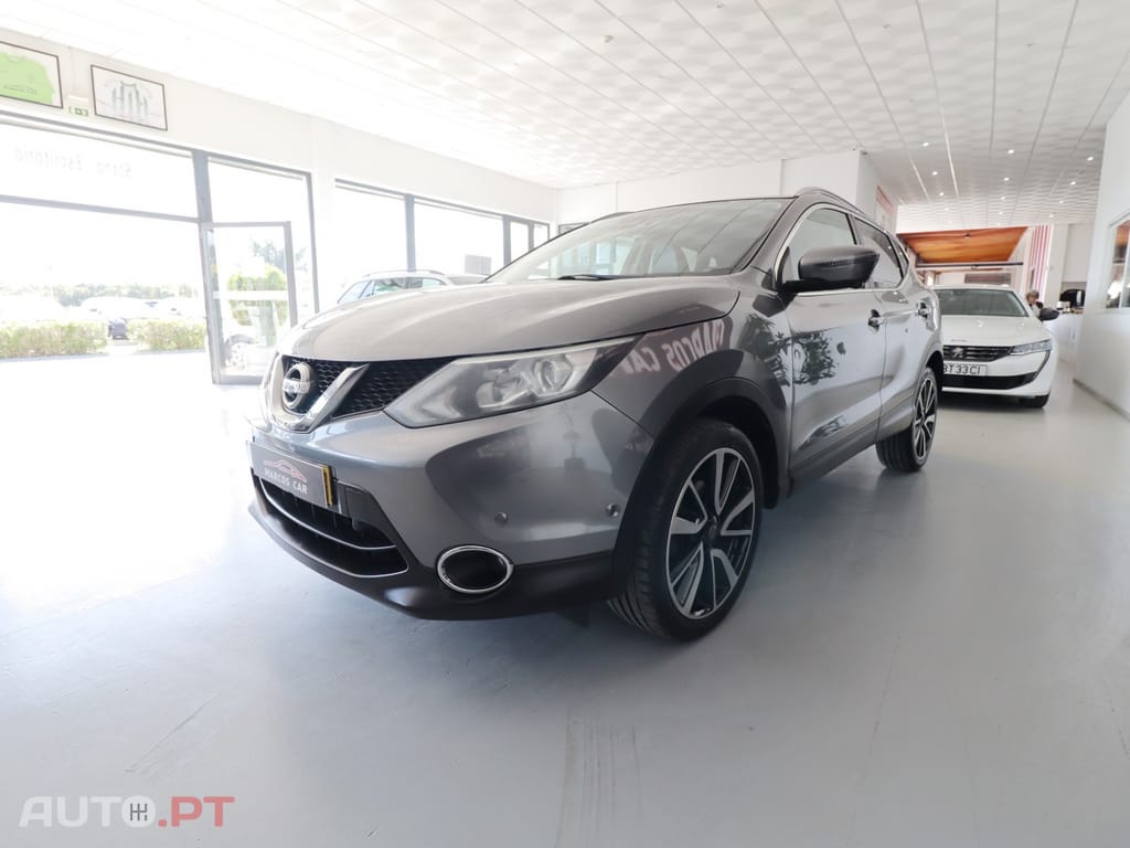 Nissan Qashqai 1.5 dCi Tekna Premium A+C
