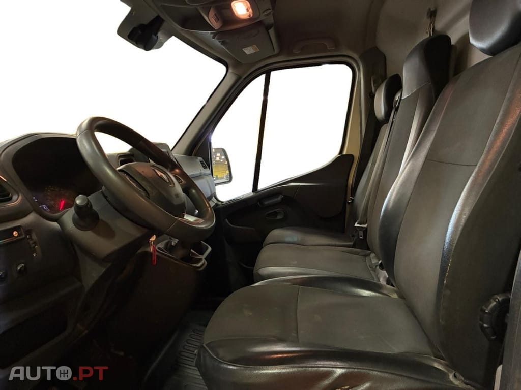 Renault Master 2.3 dCi L2H2 3.5T Grand Confort