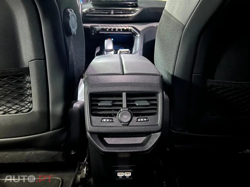 Peugeot 3008 1.6 Hybrid GT Pack e-EAT8