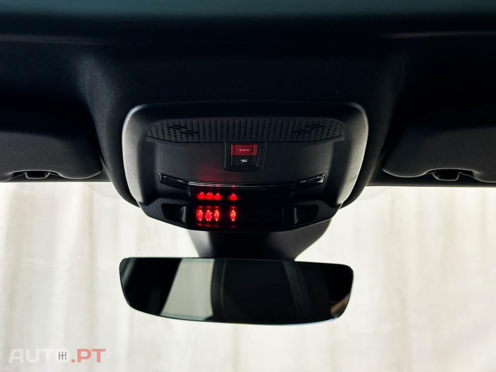 Peugeot E-208 50 kWh GT Pack