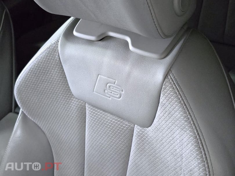 Audi A4 Avant 35 TDI S line S tronic