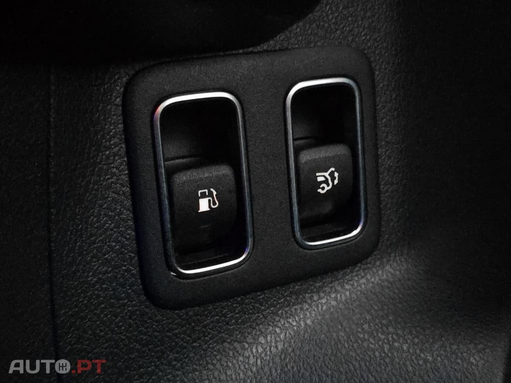 Mercedes-Benz GLA 250 e 8G-DCT Edition Plug-in-Hybrid