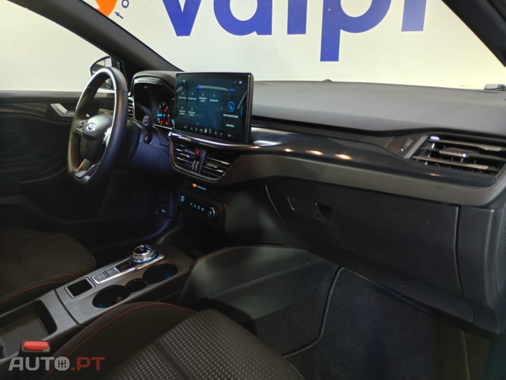 Ford Focus 1.5 TDCi EcoBlue ST-Line Aut.