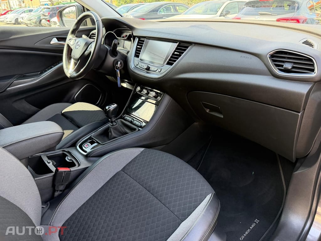 Opel Grandland (X) 1.2 T Innovation