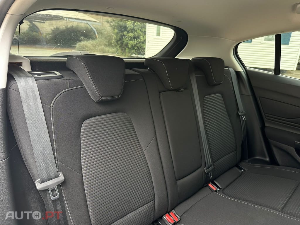 Ford Focus 1.0 EcoBoost Hybrid ACTIVE STYLE