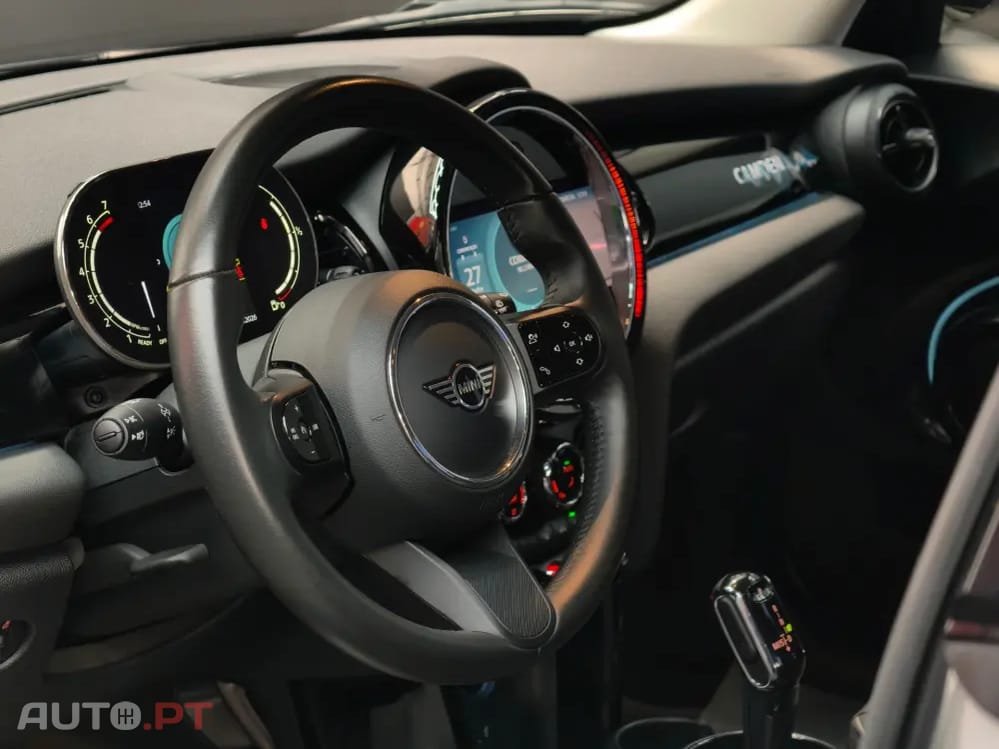 MINI Cooper Cooper Camden Edition Auto