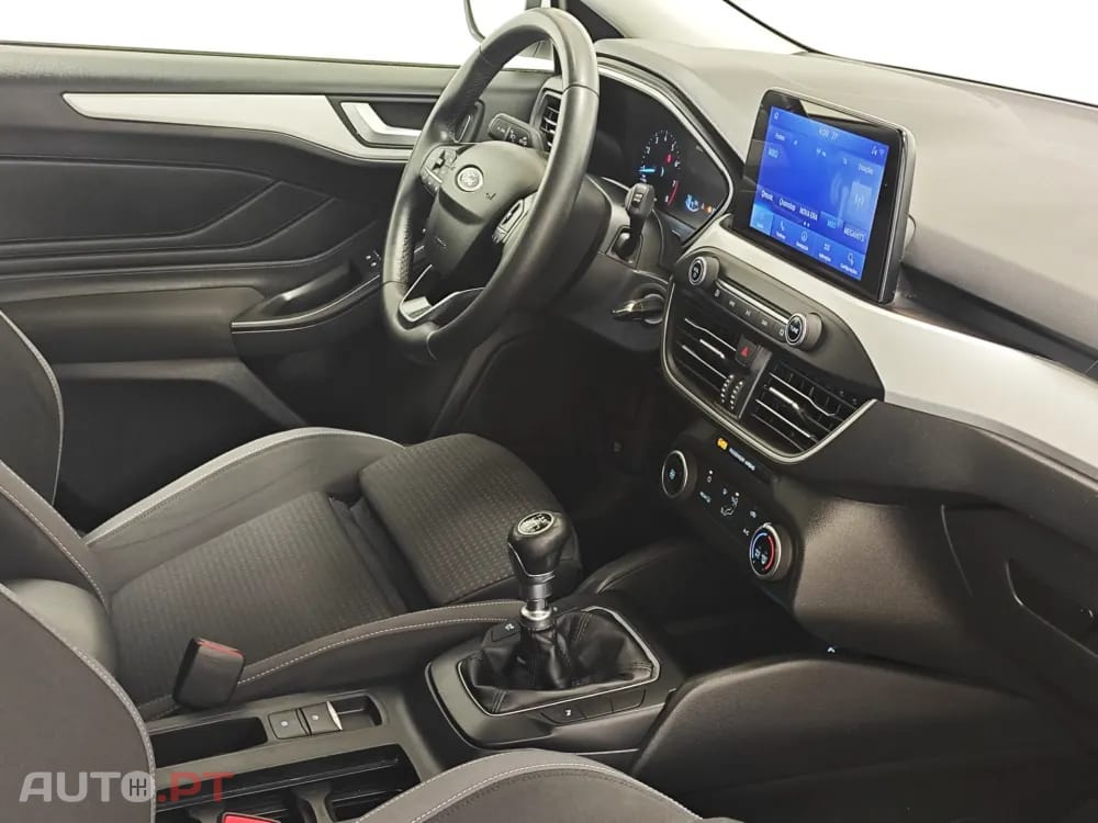 Ford Focus SW 1.0 EcoBoost MHEV Connected