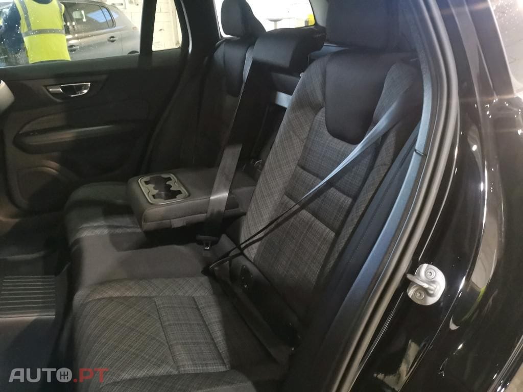 Volvo V60 2.0 T6 AWD TE Core