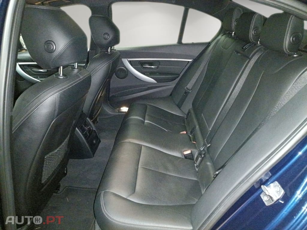 BMW 330 e iPerformance Line Sport