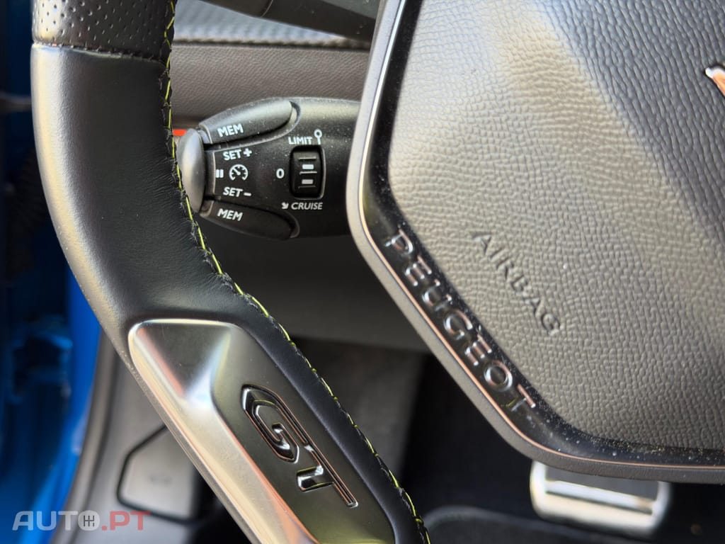 Peugeot E-208 50 kWh GT