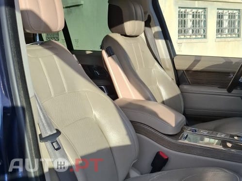 Land Rover Range Rover P400e Plug-in Vogue
