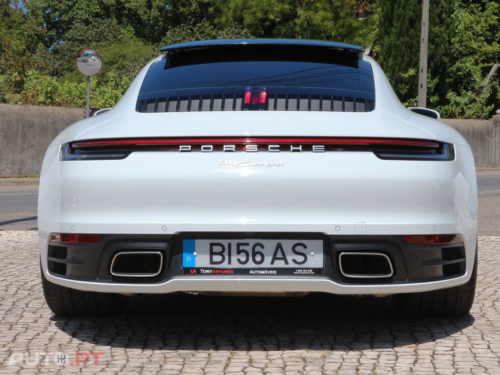 Porsche 992 Carrera PDK