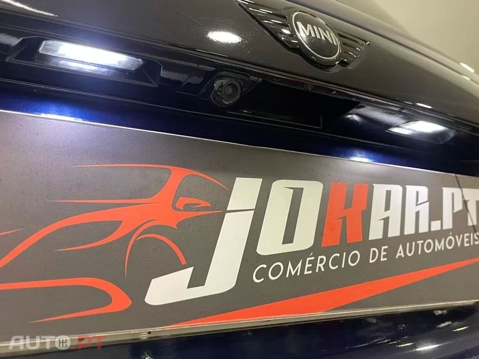 MINI One D - GPS/BLACK DETAILS