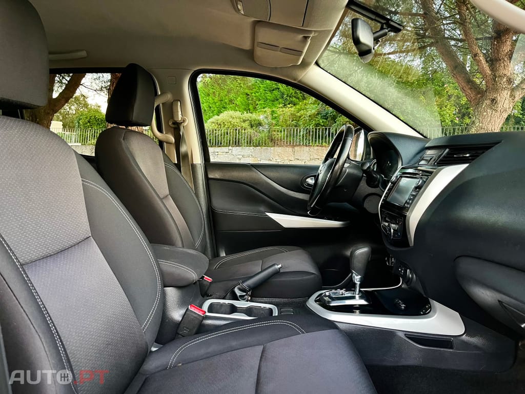 Nissan Navara Automática