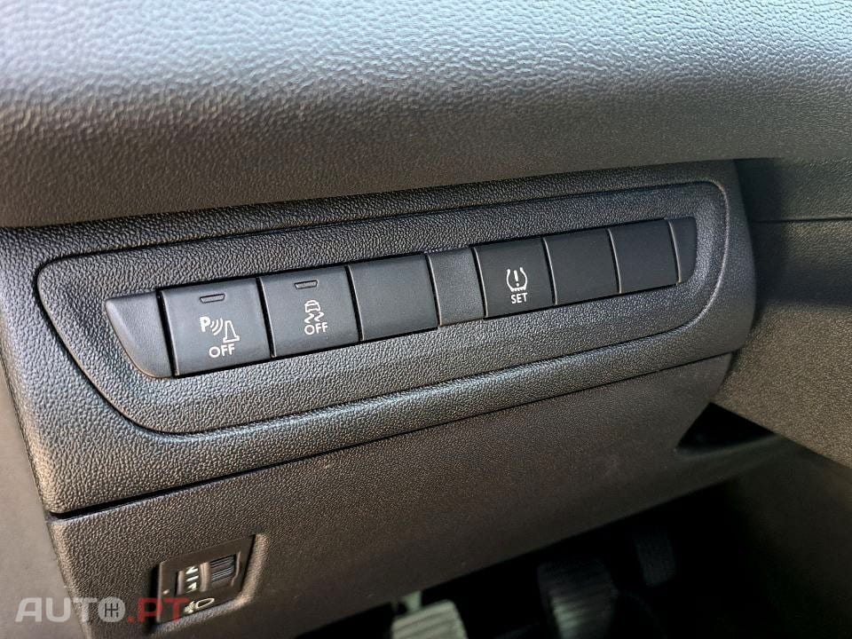 Peugeot 208 1.4 HDi SE Style