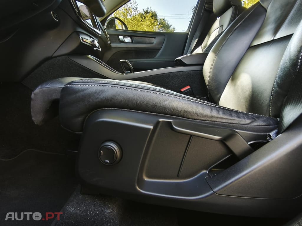 Volvo XC40 1.5 T4 PHEV Inscription Expression