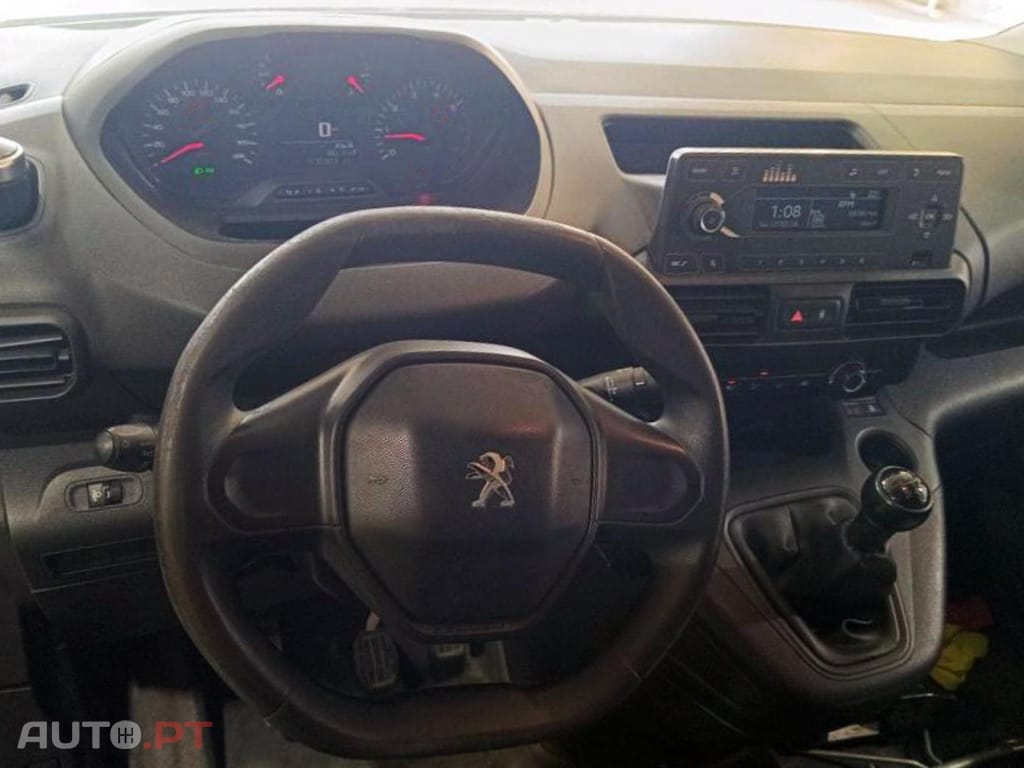 Peugeot Partner 1.5 BlueHDi L1 Pro - IVA Dedutível