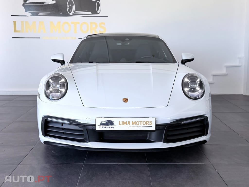 Porsche 911 Carrera PDK