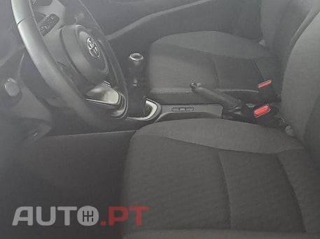 Toyota Yaris 1.0 VVT- Comfort Plus