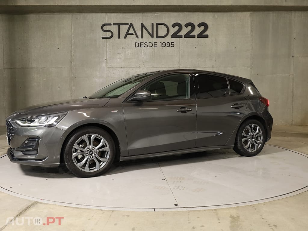 Ford Focus 1.0 EcoBoost MHEV ST-Line