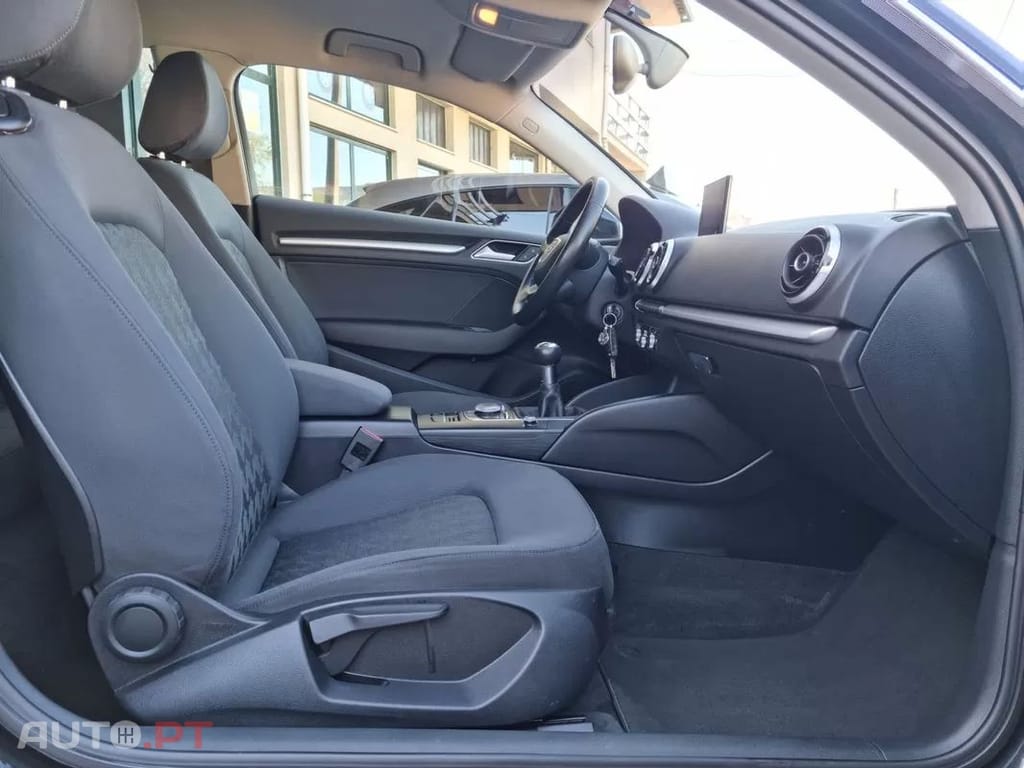 Audi A3  2 0 Tdi Ambition