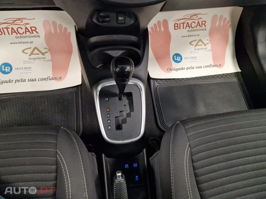 Toyota Yaris 1.5 HSD Comfort