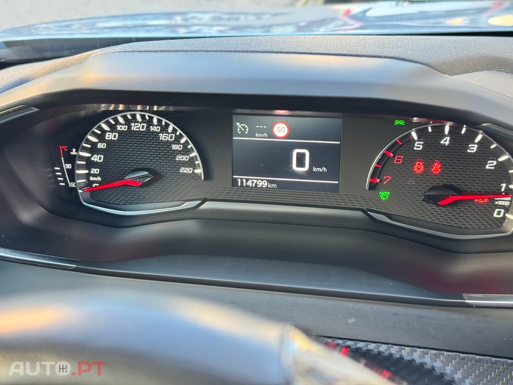 Peugeot 2008 1.2 active business