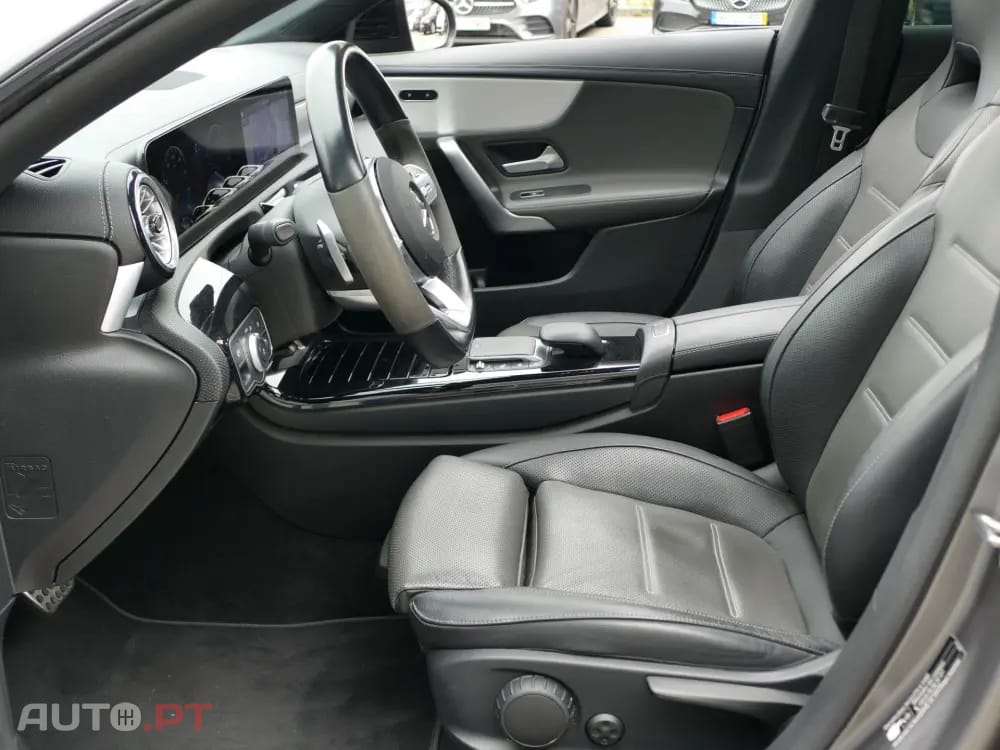 Mercedes-Benz CLA 250 e AMG Line