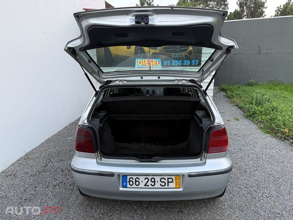 Volkswagen Polo 1.4 TDi Confortline AC