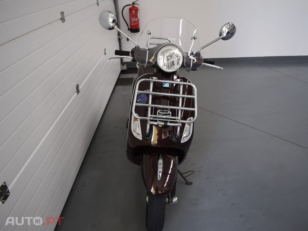 Piaggio Vespa LX 125 IE 4T 3V