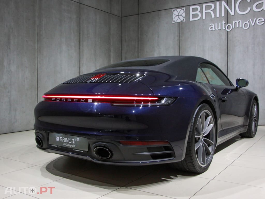 Porsche 992 Carrera Cabriolet PDK