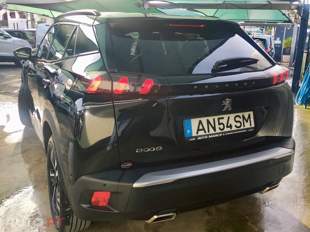 Peugeot 2008 1.2 PureTech GT