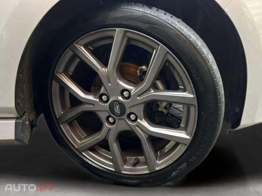 Ford Fiesta 1.0 ECOBOOST ST-LINE