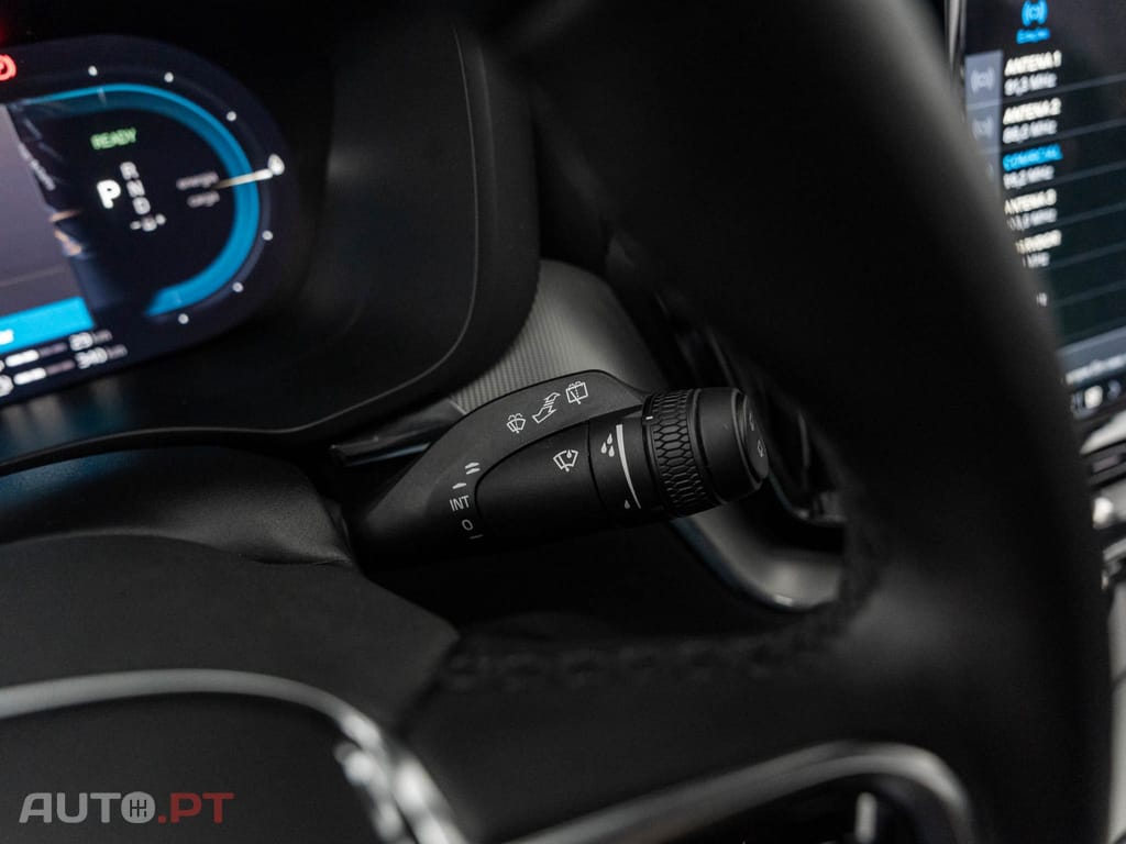 Volvo XC60 2.0 T6 PHEV Black Edition AWD