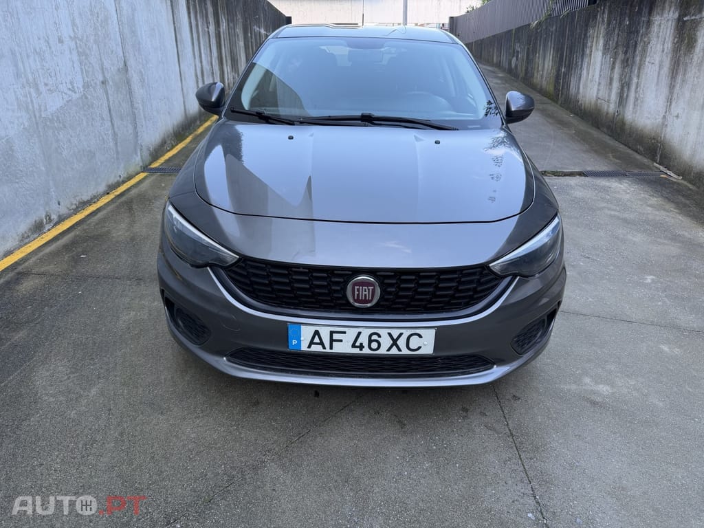Fiat Tipo 1.3 M-Jet Lounge