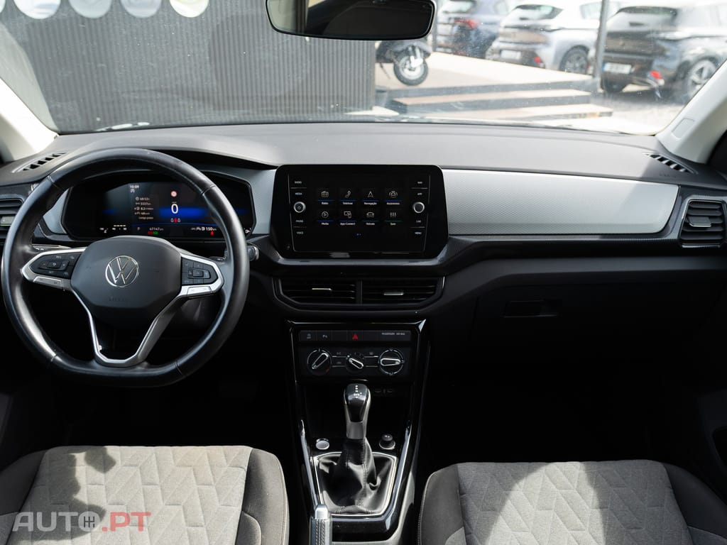 Volkswagen T-Cross 1.0 TSI Urban DSG